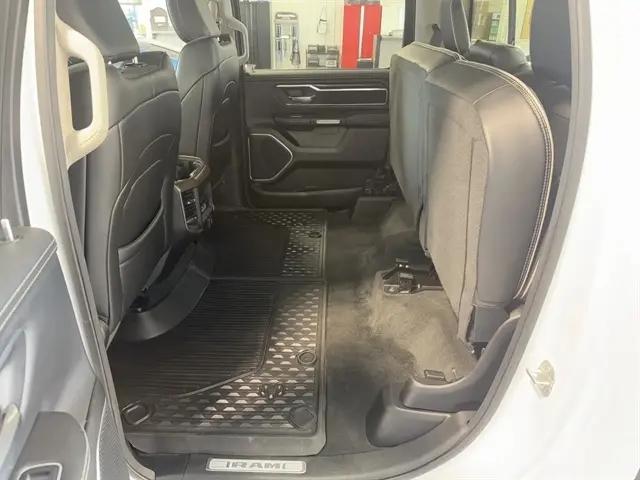 2022 Ram 1500 Laramie Crew Cab 4x4 5'7" Box