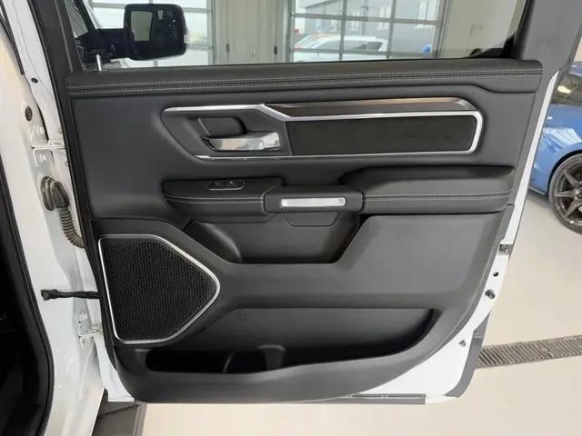 2022 Ram 1500 Laramie Crew Cab 4x4 5'7" Box