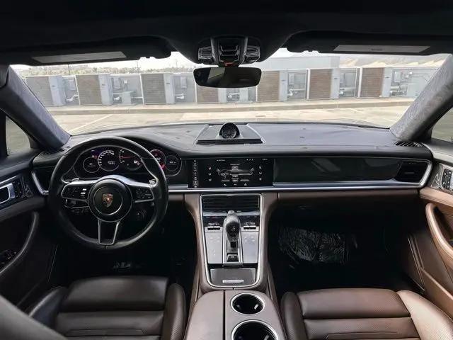2017 Porsche Panamera Turbo