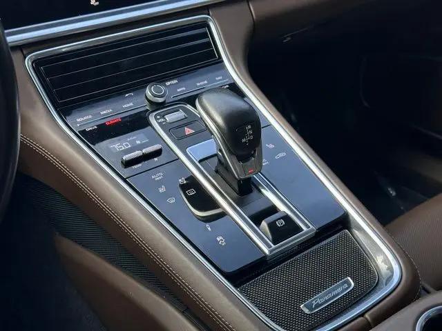 2017 Porsche Panamera Turbo