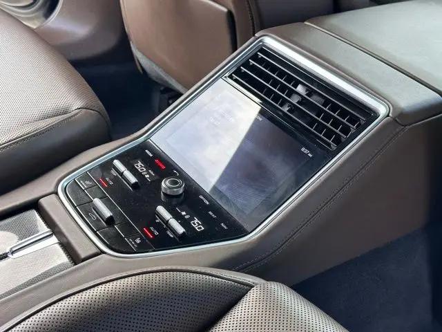 2017 Porsche Panamera Turbo