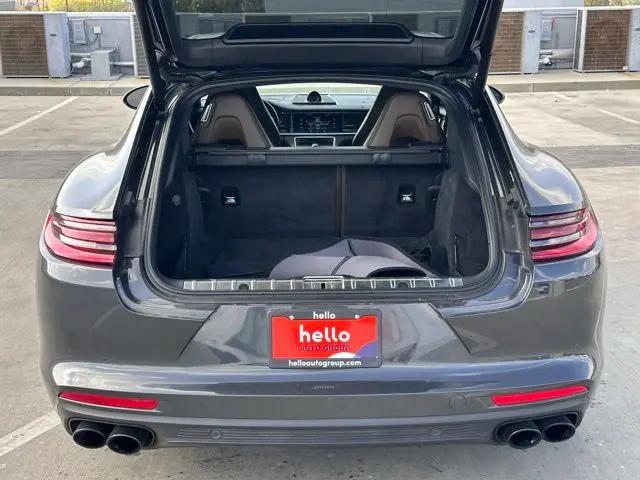 2017 Porsche Panamera Turbo