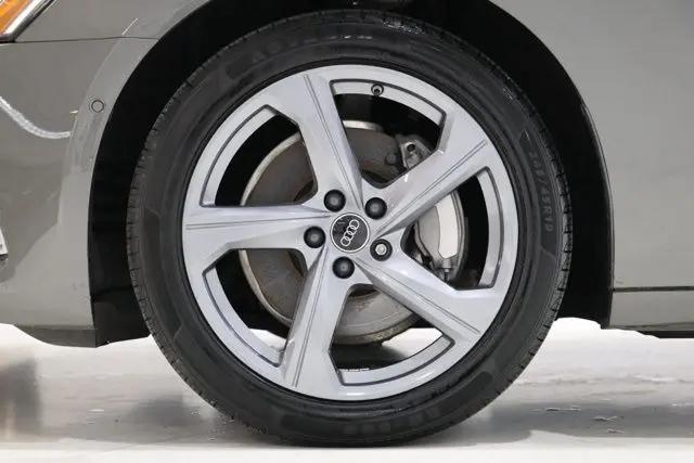 2024 Audi A6 Premium Plus 45 TFSI quattro S tronic