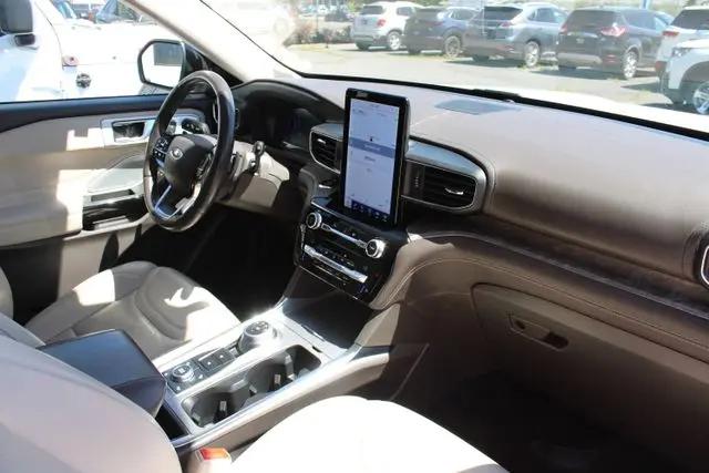 2021 Ford Explorer Platinum