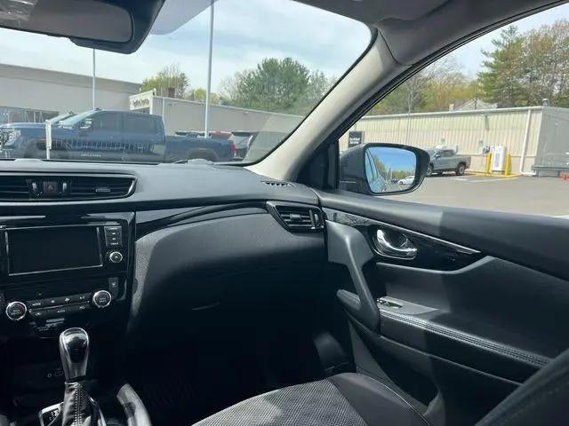 2022 Nissan Rogue Sport SV AWD Xtronic CVT