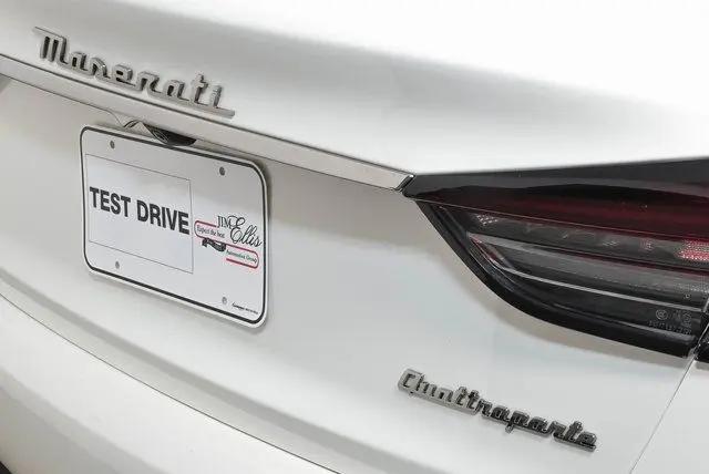 2022 Maserati Quattroporte Modena
