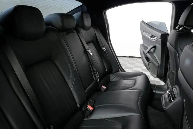 2023 Maserati Ghibli Modena