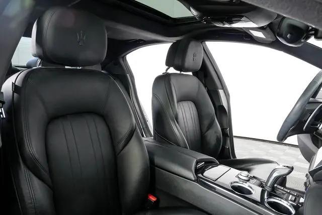 2023 Maserati Ghibli Modena