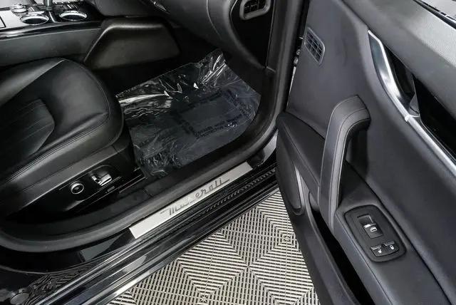 2023 Maserati Ghibli Modena