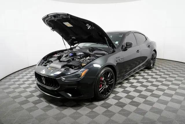 2023 Maserati Ghibli Modena