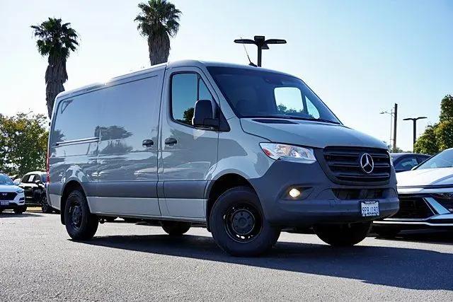 2024 Mercedes-Benz Sprinter 2500 Standard Roof 4-Cyl Diesel HO