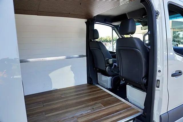 2024 Mercedes-Benz Sprinter 2500 Standard Roof 4-Cyl Diesel HO