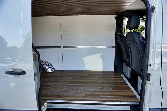 2024 Mercedes-Benz Sprinter 2500 Standard Roof 4-Cyl Diesel HO