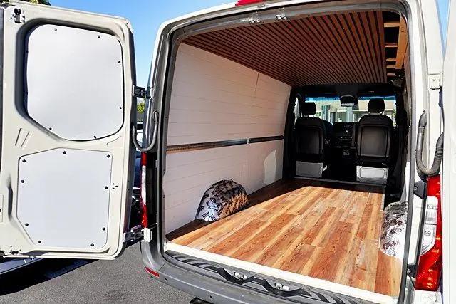 2024 Mercedes-Benz Sprinter 2500 Standard Roof 4-Cyl Diesel HO