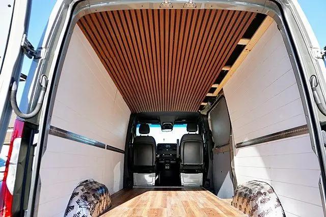 2024 Mercedes-Benz Sprinter 2500 Standard Roof 4-Cyl Diesel HO