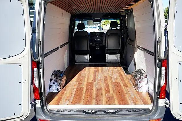 2024 Mercedes-Benz Sprinter 2500 Standard Roof 4-Cyl Diesel HO