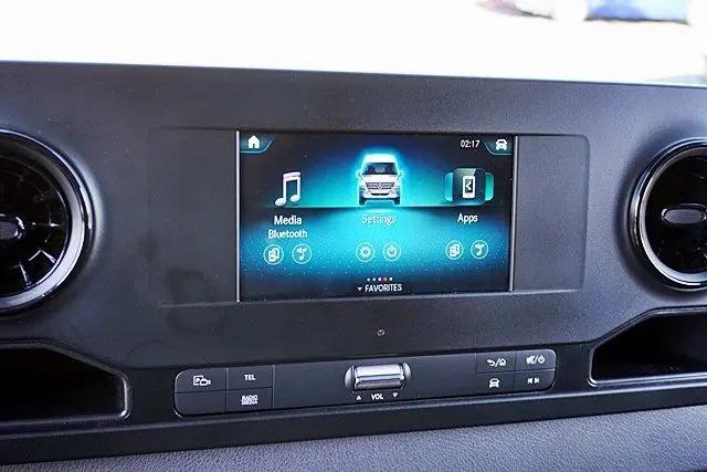 2024 Mercedes-Benz Sprinter 2500 Standard Roof 4-Cyl Diesel HO