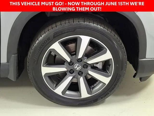 2025 Honda Pilot Touring