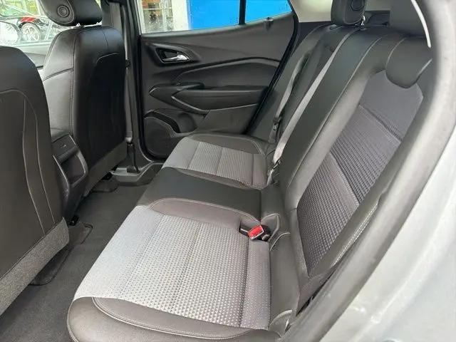 2025 Chevrolet Trax FWD LT
