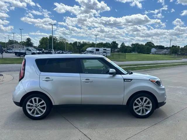 2017 Kia Soul +