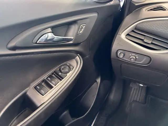 2020 Chevrolet Malibu FWD RS