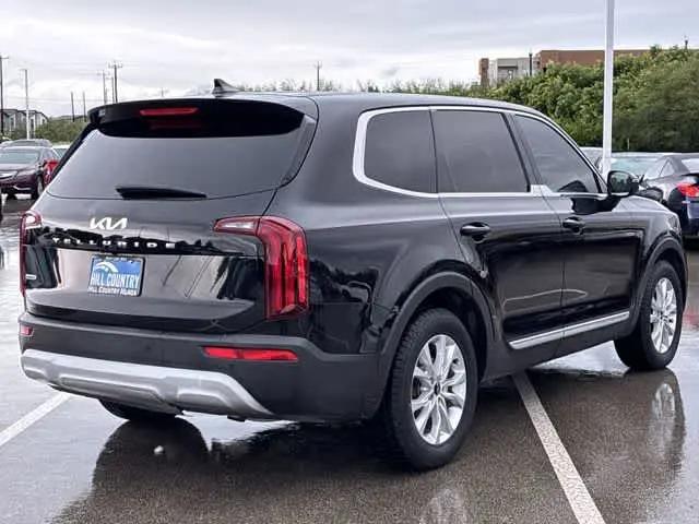 2022 Kia Telluride LX