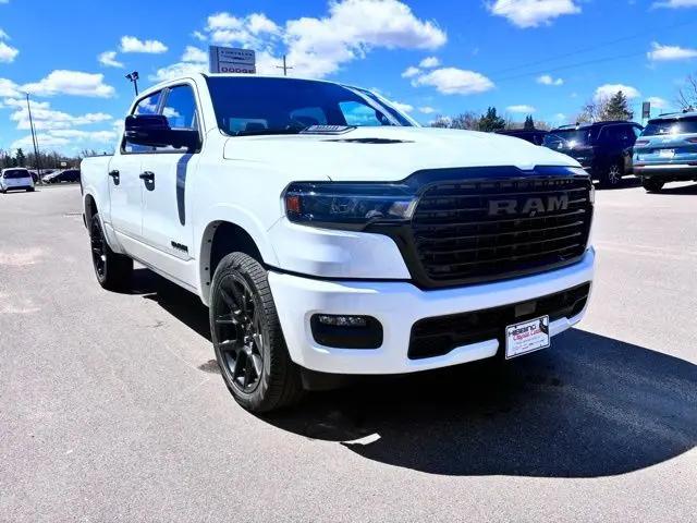 2026 Ram 1500 Laramie Crew Cab 4x4 5'7" Box