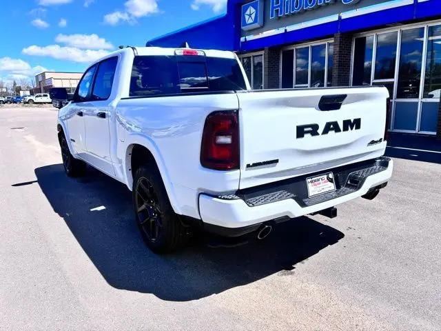 2026 Ram 1500 Laramie Crew Cab 4x4 5'7" Box