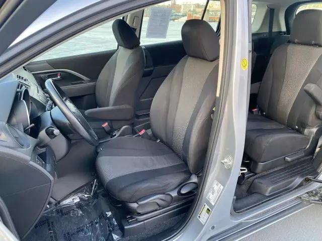 2012 Mazda Mazda5 Sport