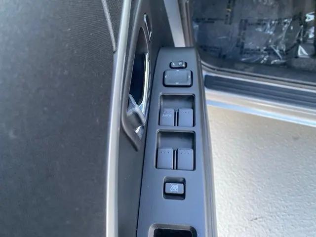 2012 Mazda Mazda5 Sport