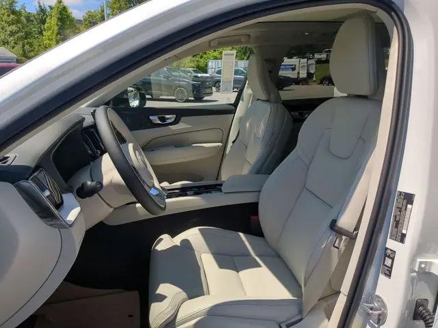 2026 Volvo XC60 Plug-In Hybrid Ultra, T8 AWD Electric/Gasoline, Dark