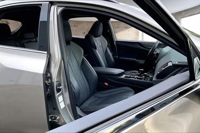 2023 Lexus NX 350 F SPORT Handling
