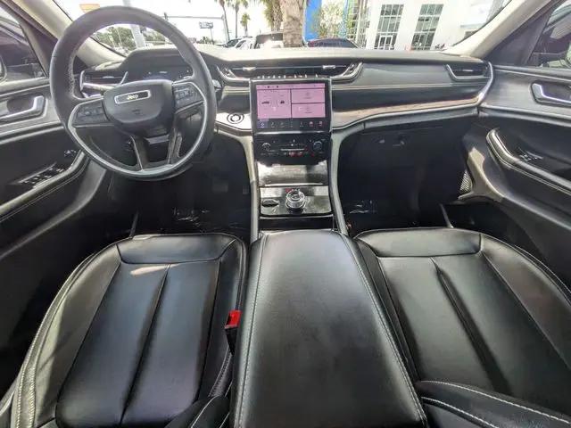 2023 Jeep Grand Cherokee L Limited 4x4