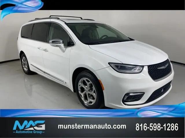2021 Chrysler Pacifica Hybrid Limited for sale in Blue Springs, MO