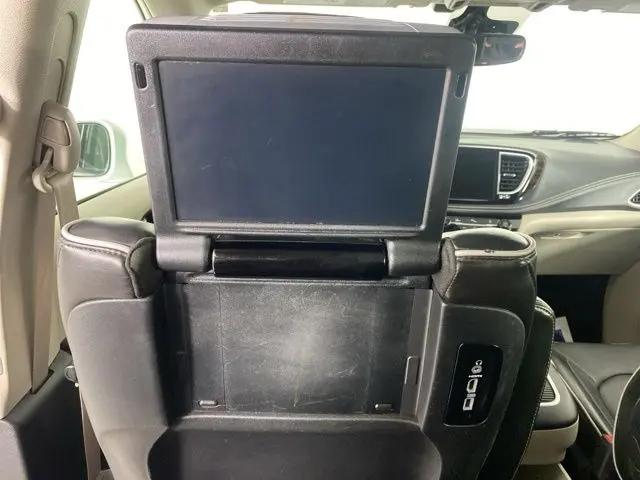 2021 Chrysler Pacifica Hybrid Limited