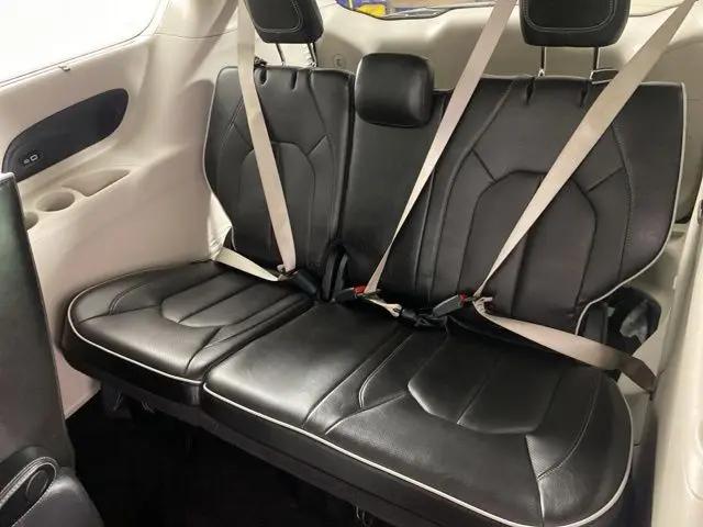 2021 Chrysler Pacifica Hybrid Limited
