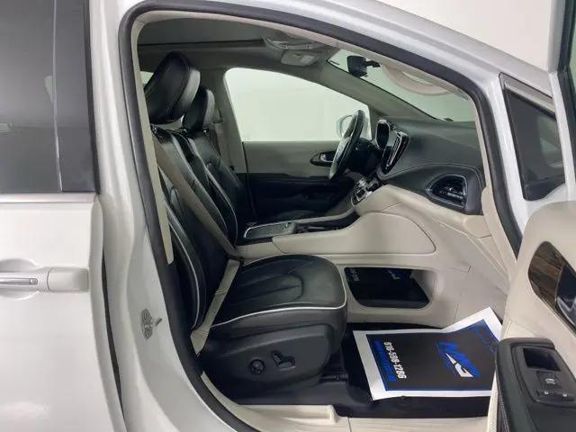 2021 Chrysler Pacifica Hybrid Limited
