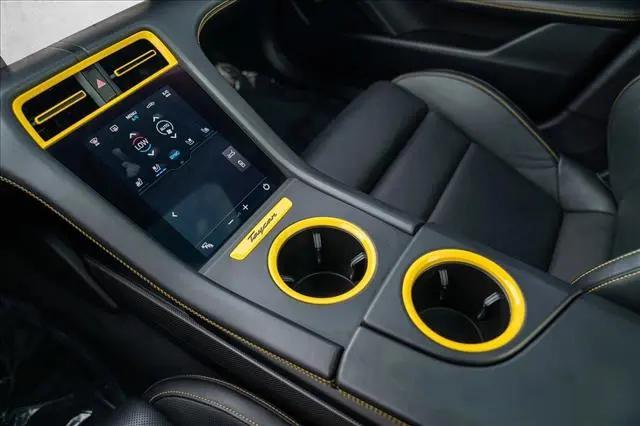 2021 Porsche Taycan Turbo S