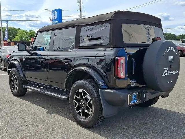 2024 Ford Bronco Outer Banks