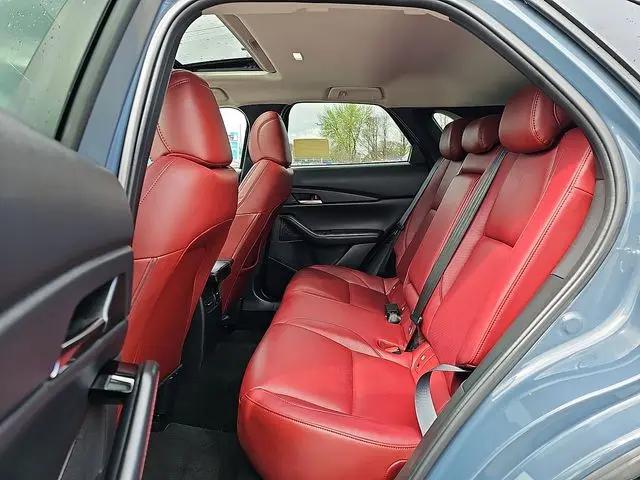 2025 Mazda CX-30 2.5 S Carbon Edition