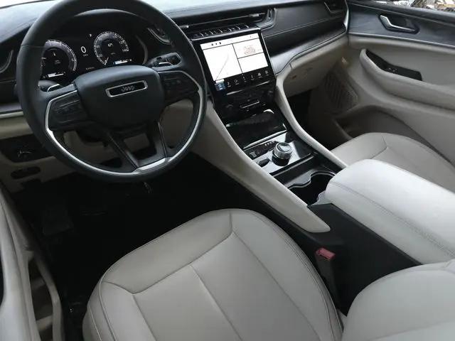 2024 Jeep Grand Cherokee L Limited 4x4
