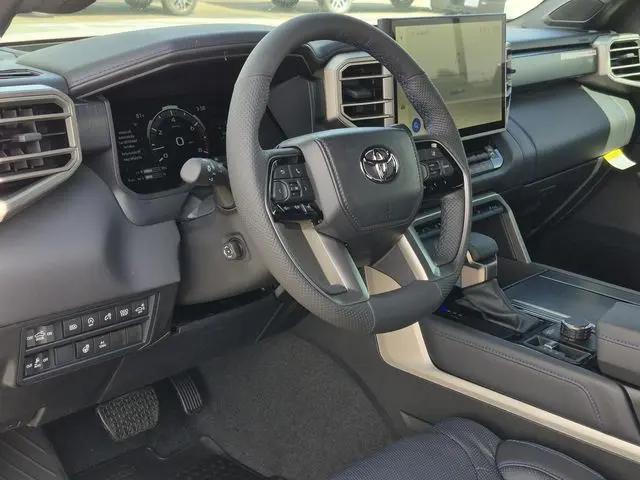 2026 Toyota Tundra Platinum CrewMax 5.5' Bed