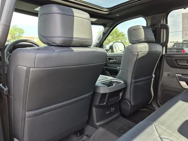 2026 Toyota Tundra Platinum CrewMax 5.5' Bed