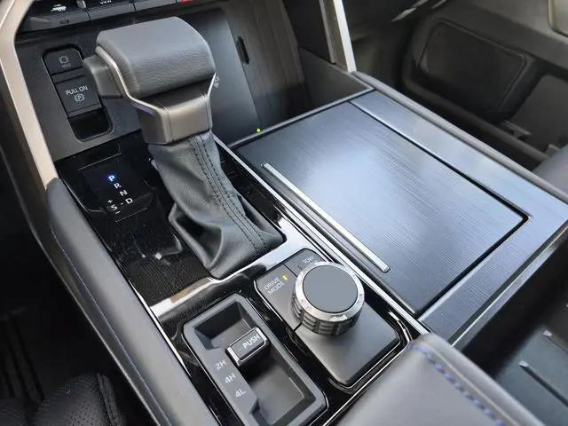 2026 Toyota Tundra Platinum CrewMax 5.5' Bed