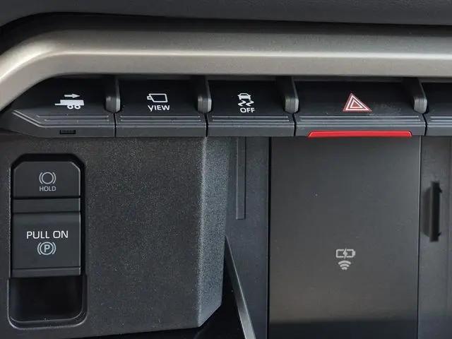 2026 Toyota Tundra Platinum CrewMax 5.5' Bed