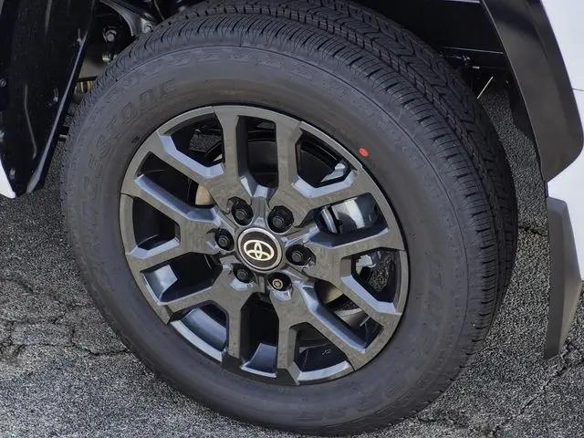 2026 Toyota Tundra Platinum CrewMax 5.5' Bed