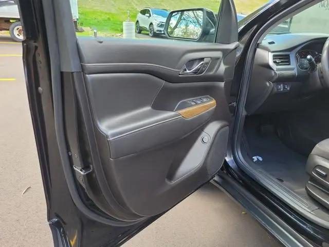 2023 GMC Acadia AWD SLE