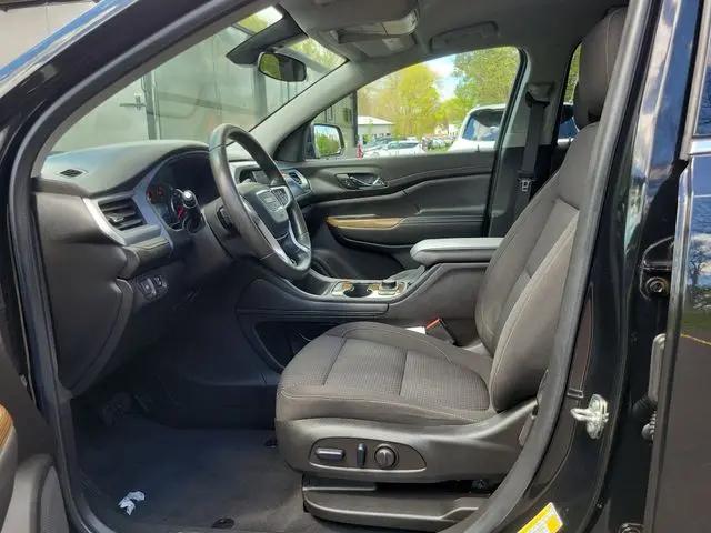 2023 GMC Acadia AWD SLE