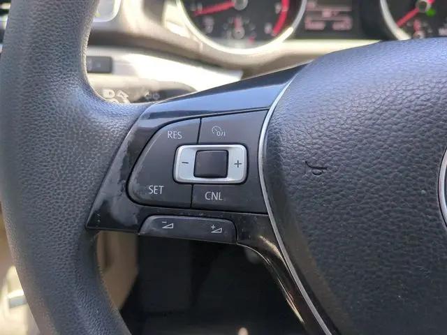 2017 Volkswagen Passat 1.8T S