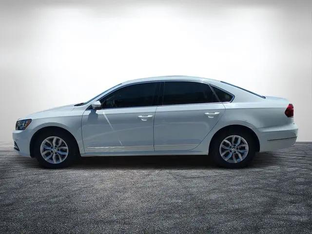 2017 Volkswagen Passat 1.8T S
